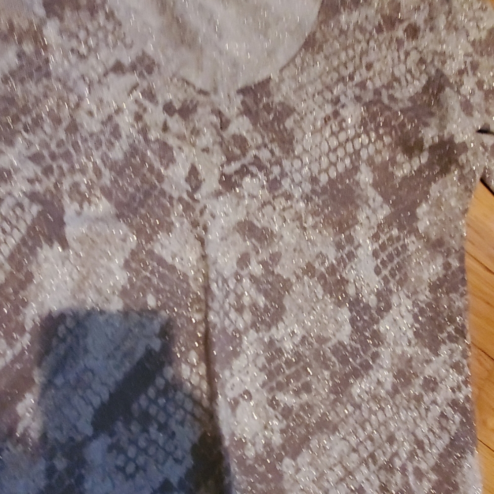 Express sweater - Picture 3 of 7